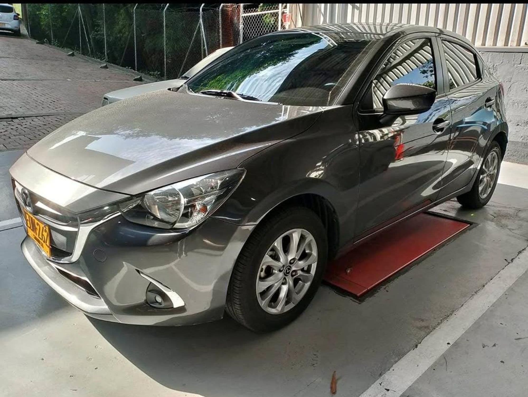 Mazda 2 Touring 2020 - imagen 1