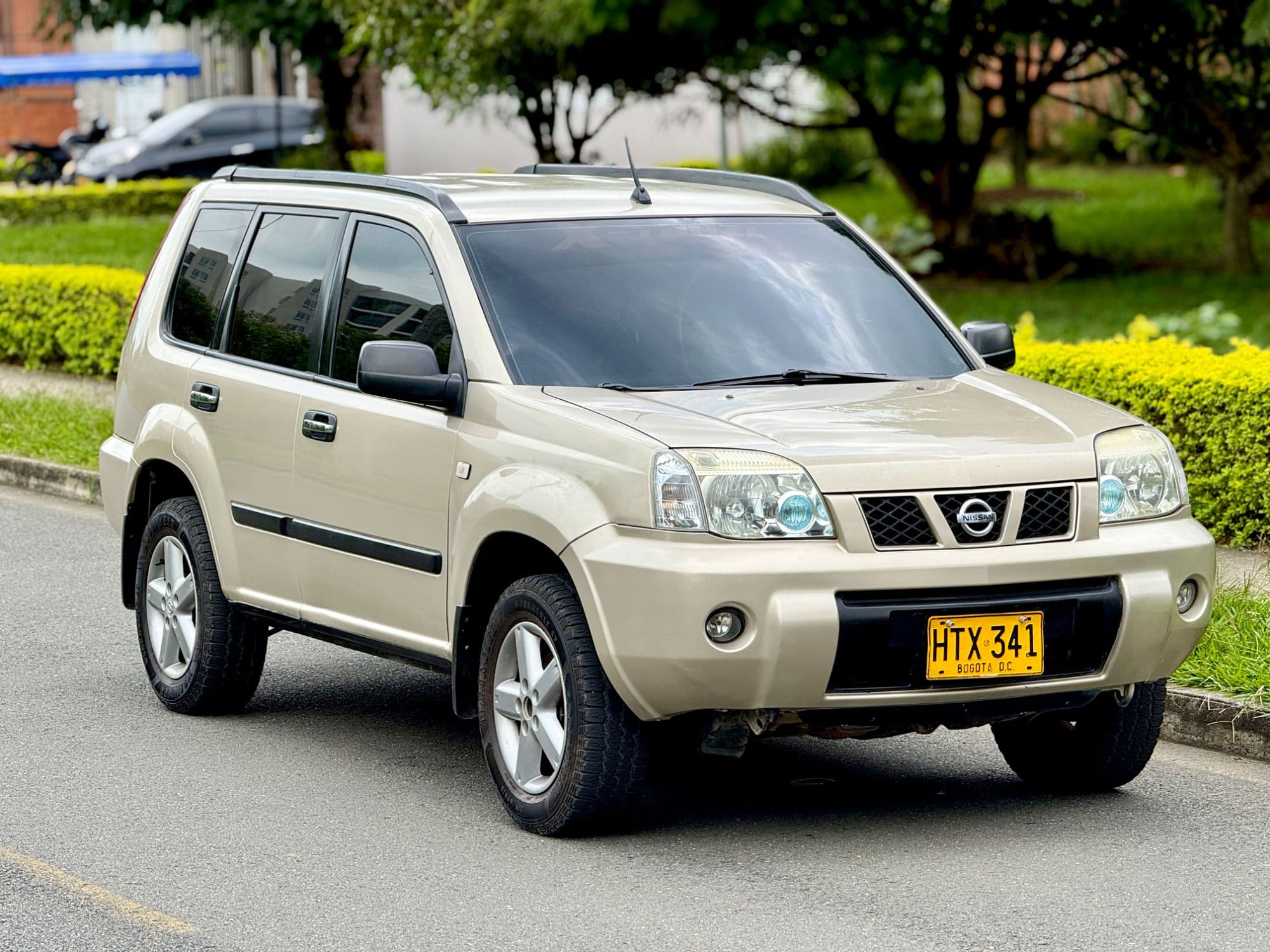 Nissan X-TRAIL 2014 4x4 - imagen 1