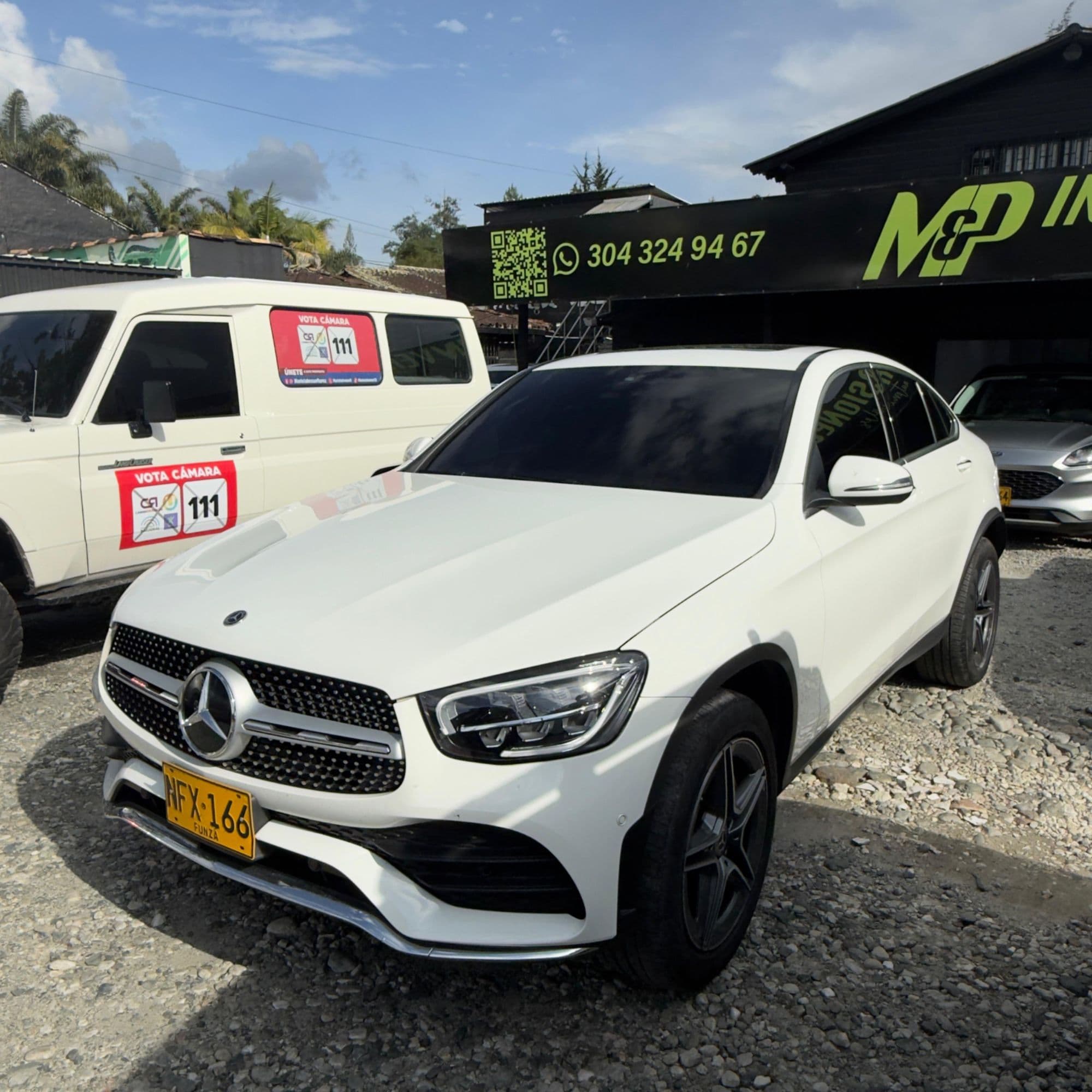 MERCEDES-BENZ GLC 300e 2023 AUTOMÁTICA HÍBRIDA - imagen 1