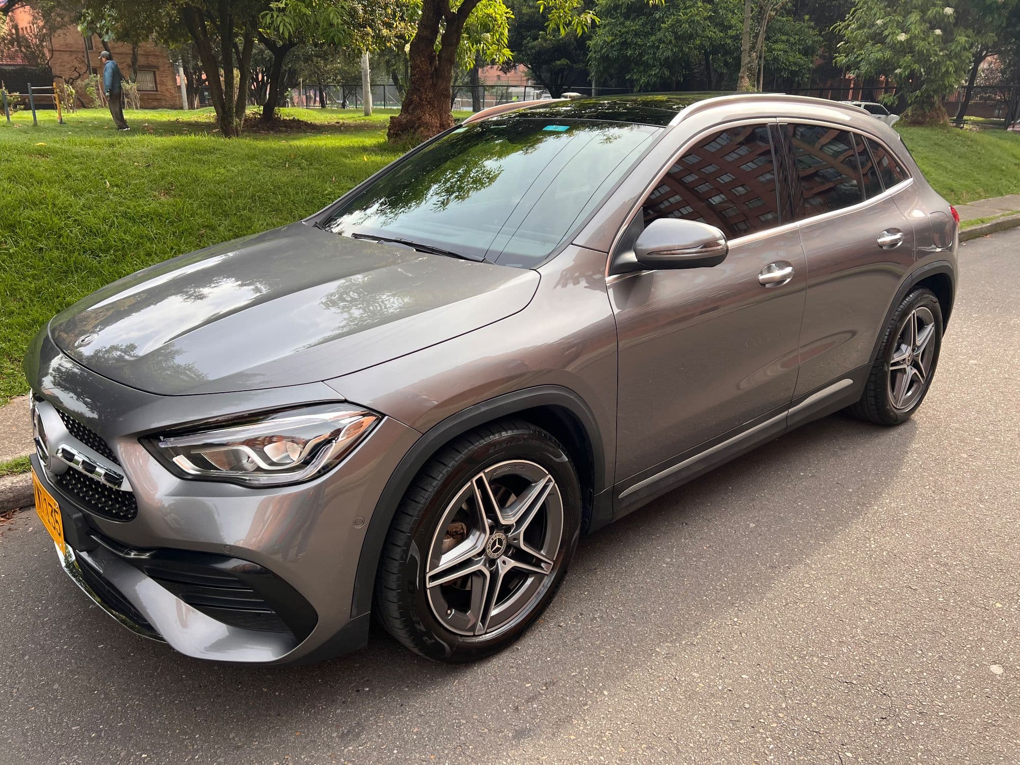 Mercedes-Benz GLA 200 AMG Line 2022 13.820 km Único dueo - imagen 1