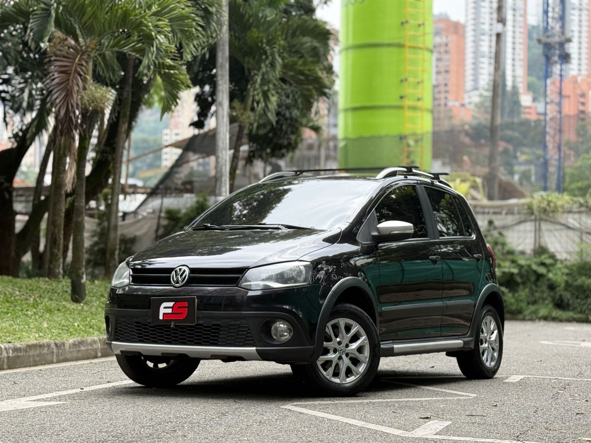 VOLSKWAGEN CROSSFOX 2015 - imagen 1