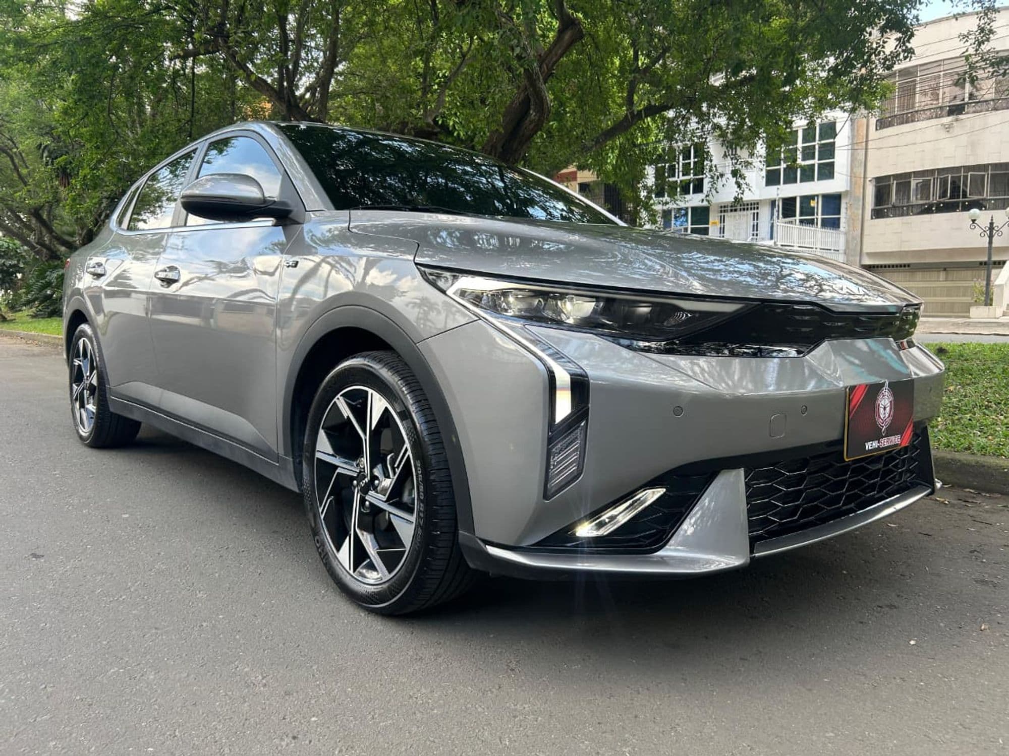 KIA K3 GT LINE 2025 SEDAN FULL EQUIPO - imagen 1