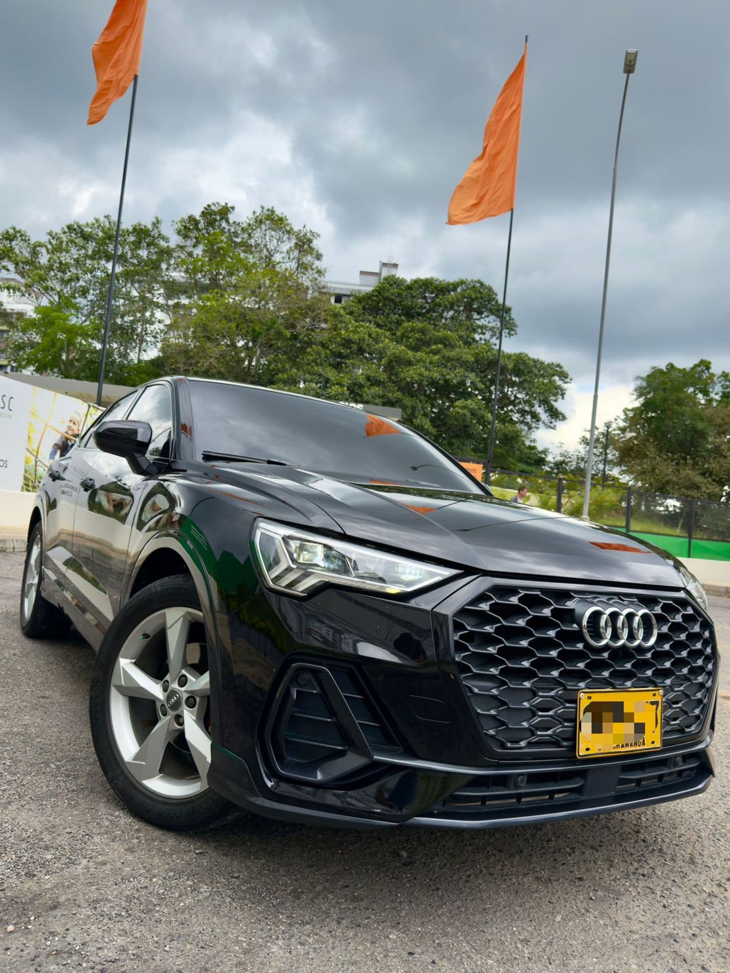 Vendo hermosa AUDI Q3 Sportback 2020 - imagen 1