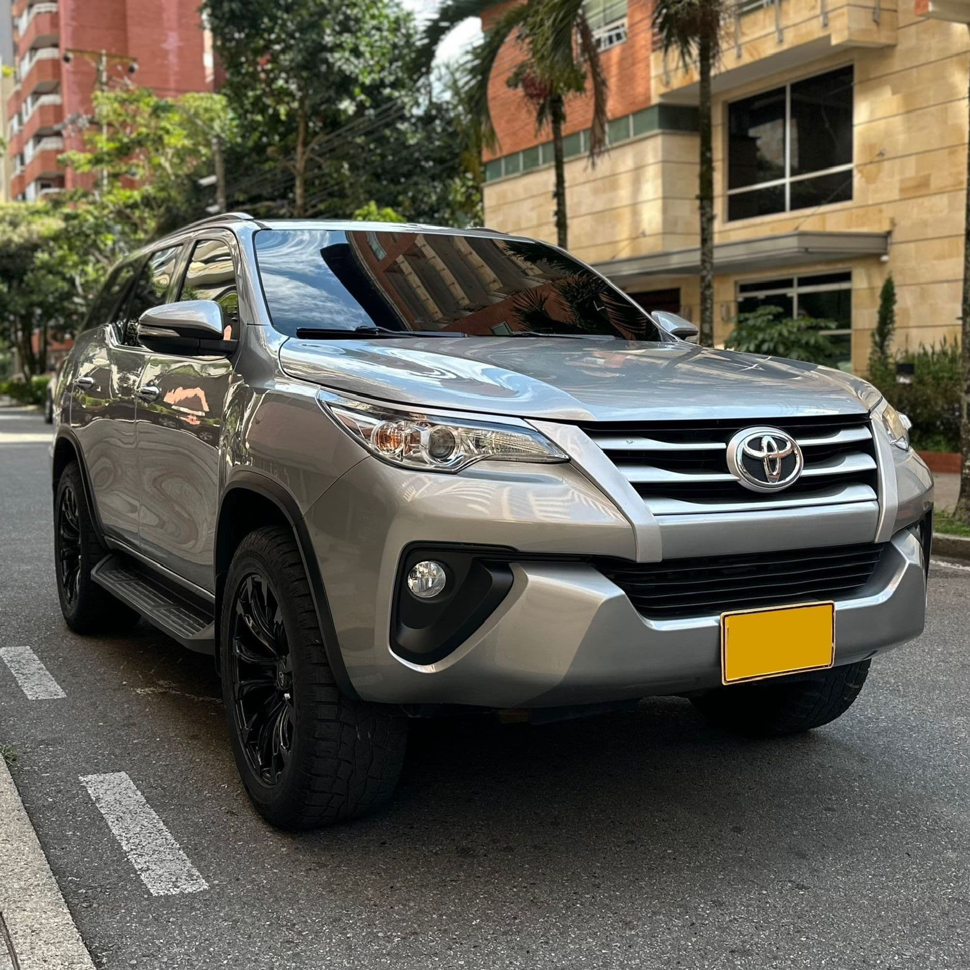 Toyota Fortuner 2017 diesel 4x4 2.8 - imagen 1