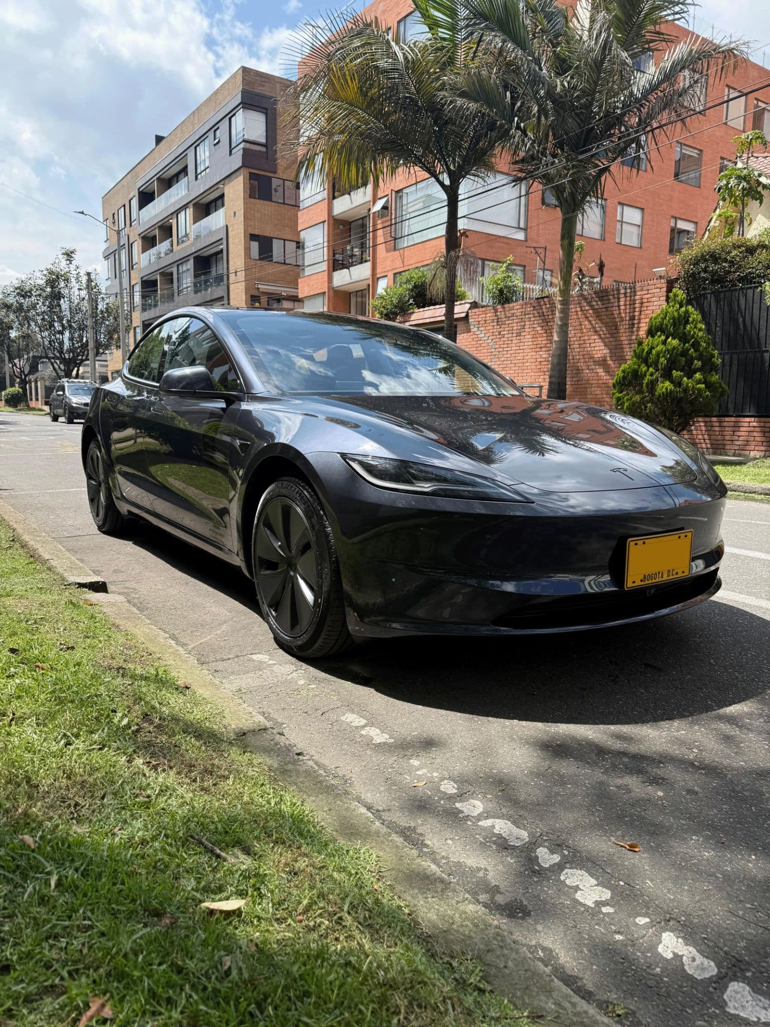 Tesla Model 3 RWD - imagen 1