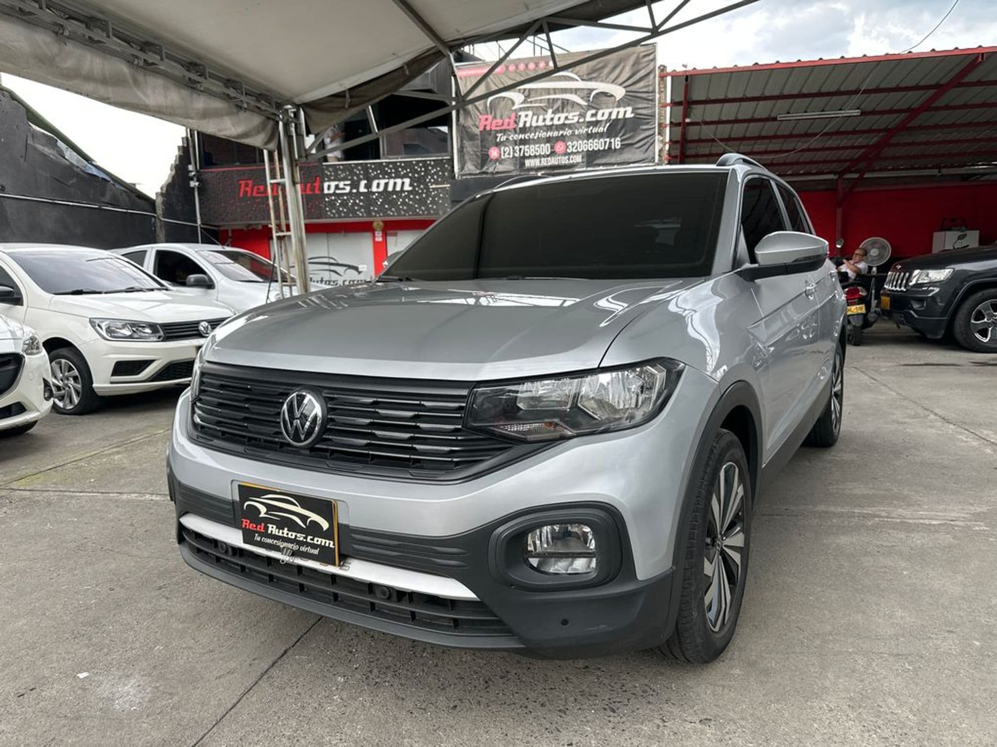 VOLKSWAGEN T-CROSS TRENDLINE ST TP 1000CC T 6AB ABS R17 2022 - imagen 1