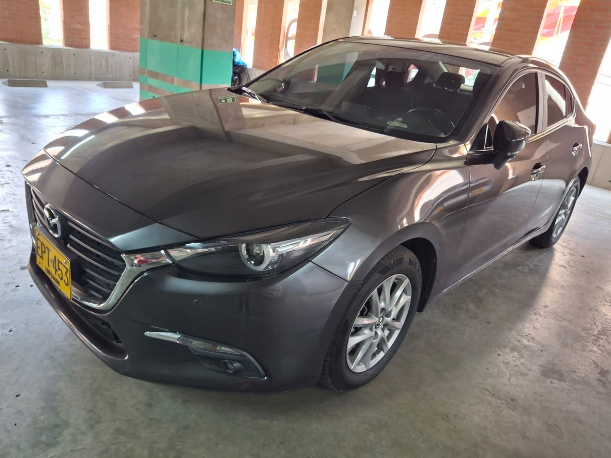 Mazda 3 Touring 2019 - imagen 1