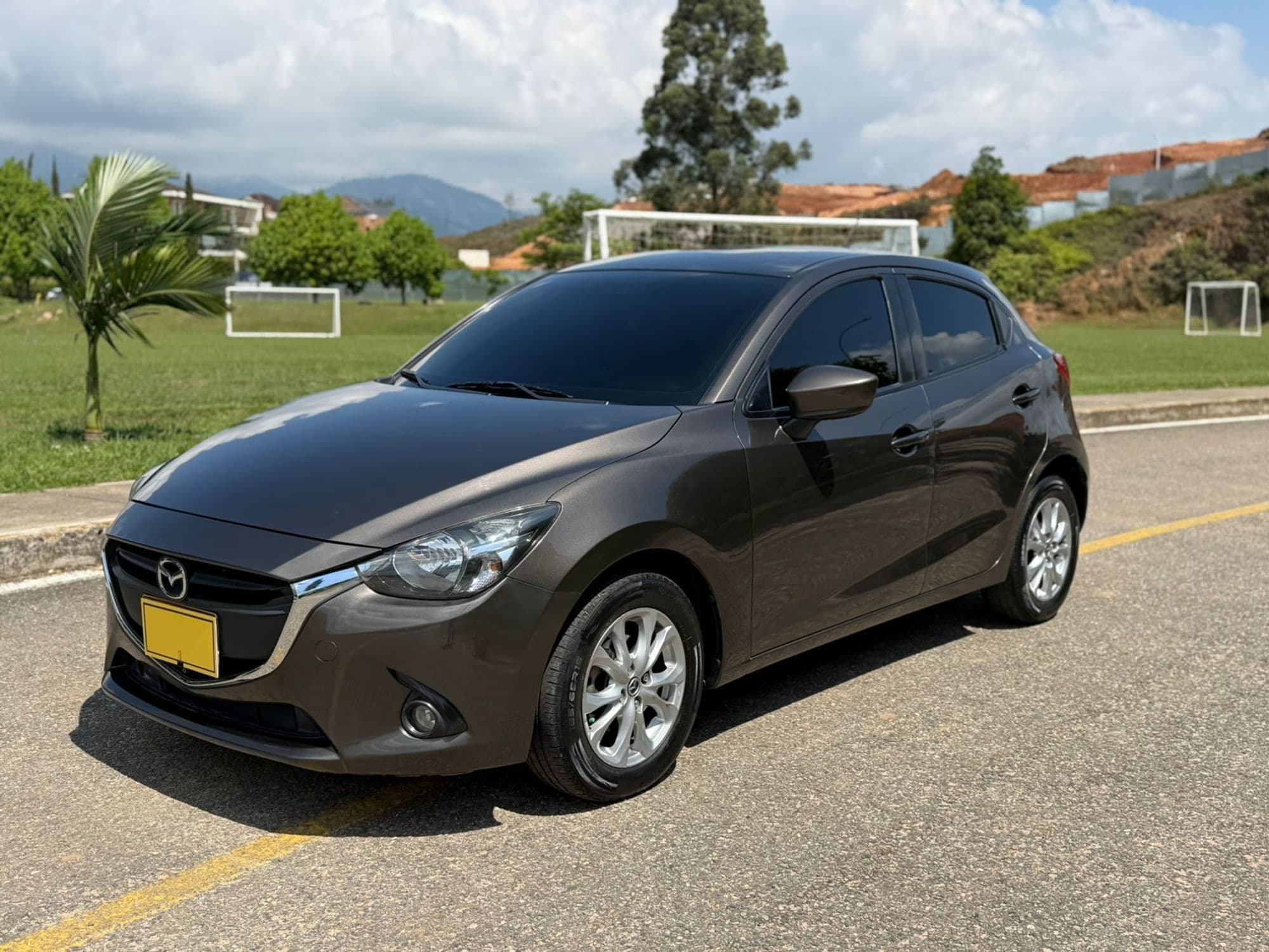 Mazda 2 Touring 2016 - imagen 1
