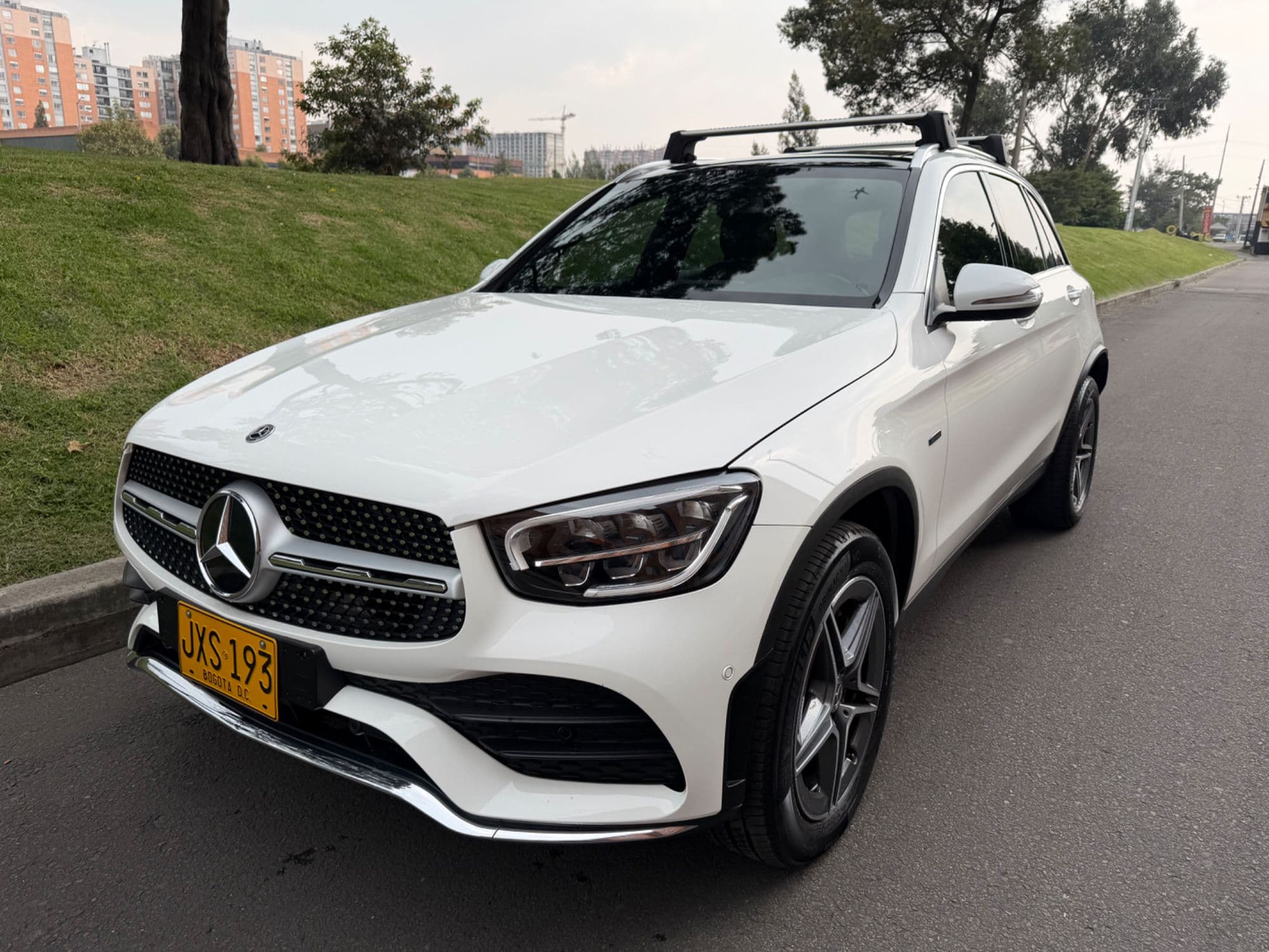 Mercedes Benz GLC 300 E - imagen 1