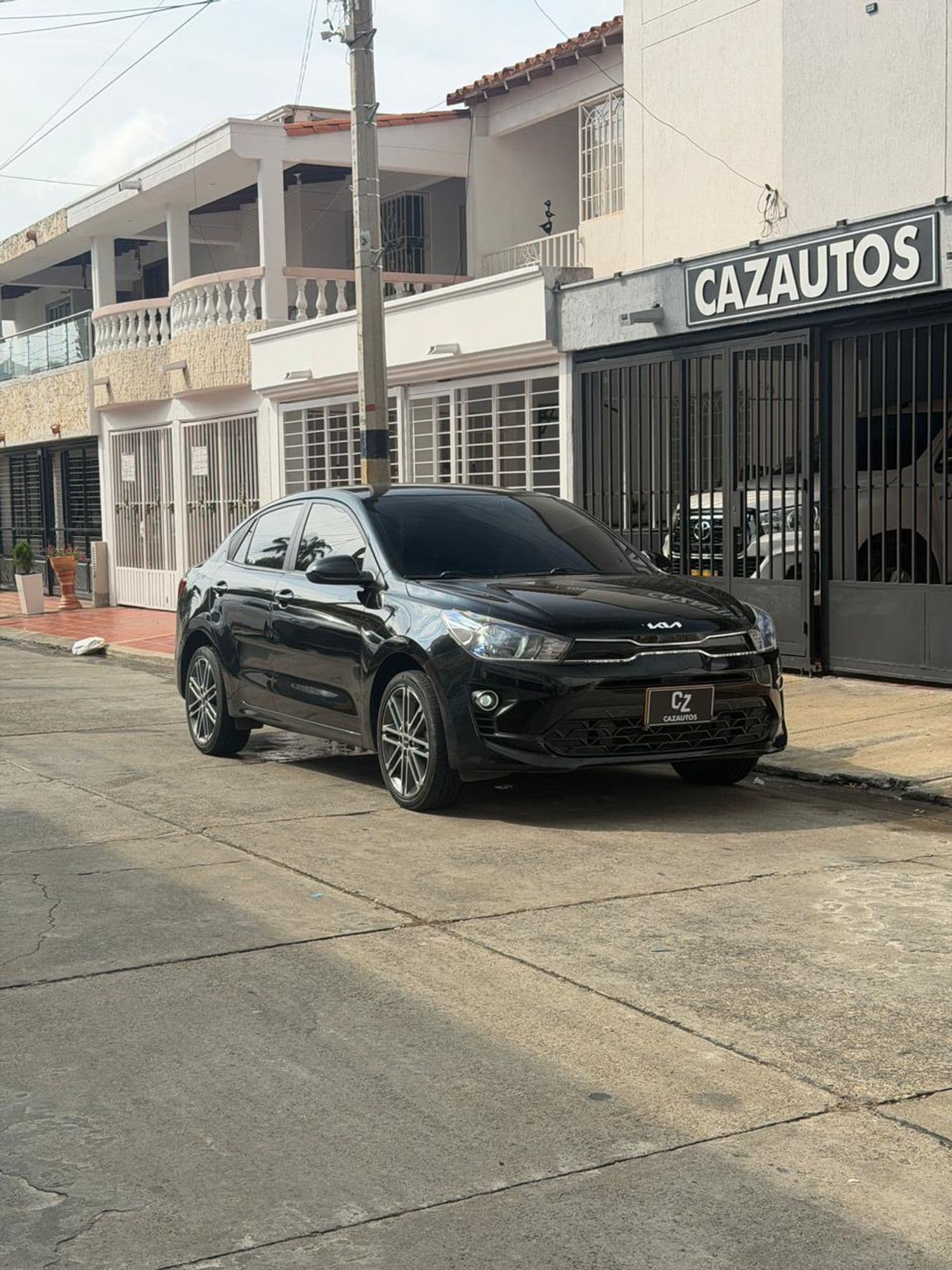 Kia Rio Vibrant 2023 - imagen 1