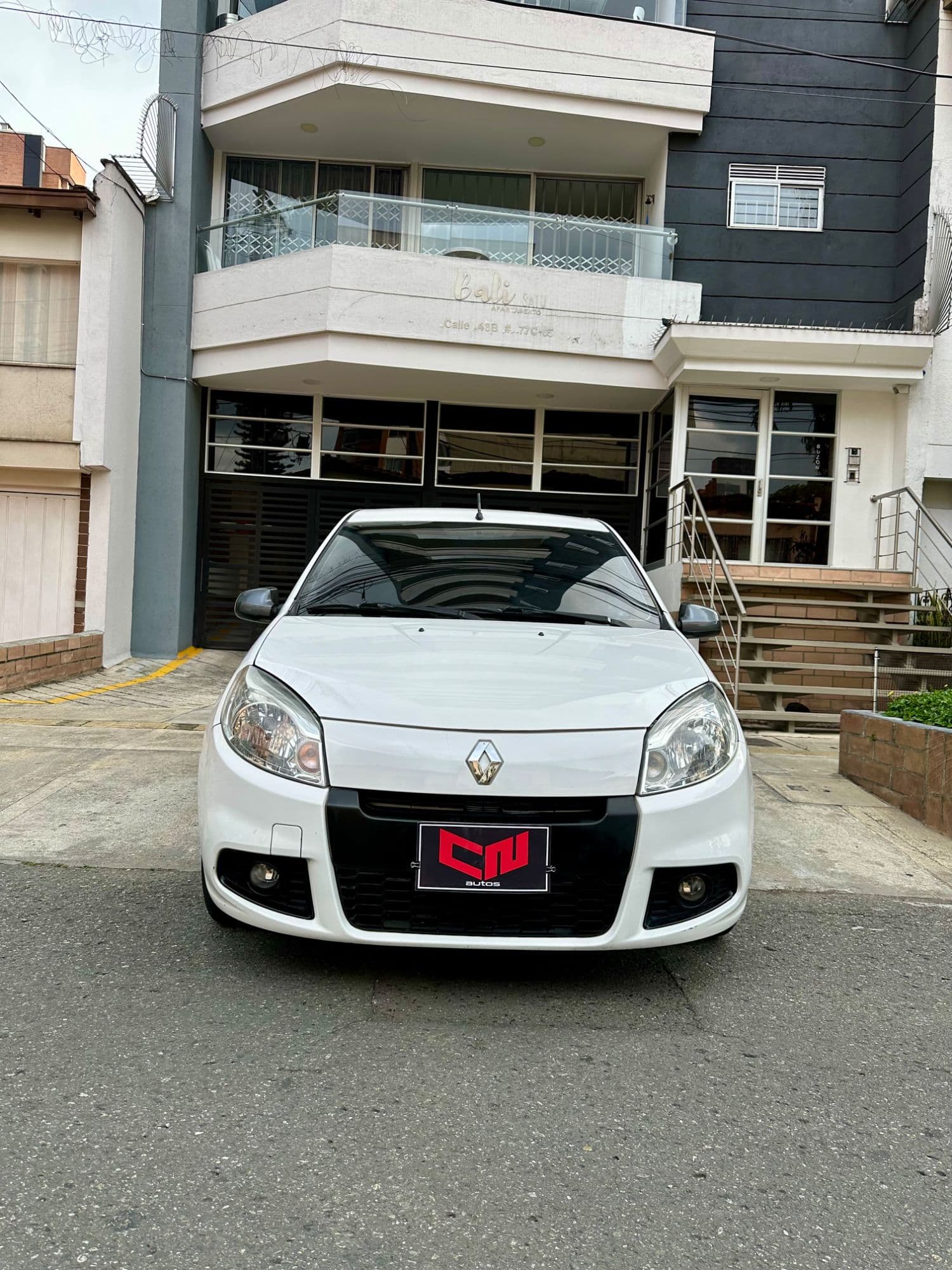 RENAULT SANDERO EXPRESIÓN - imagen 1