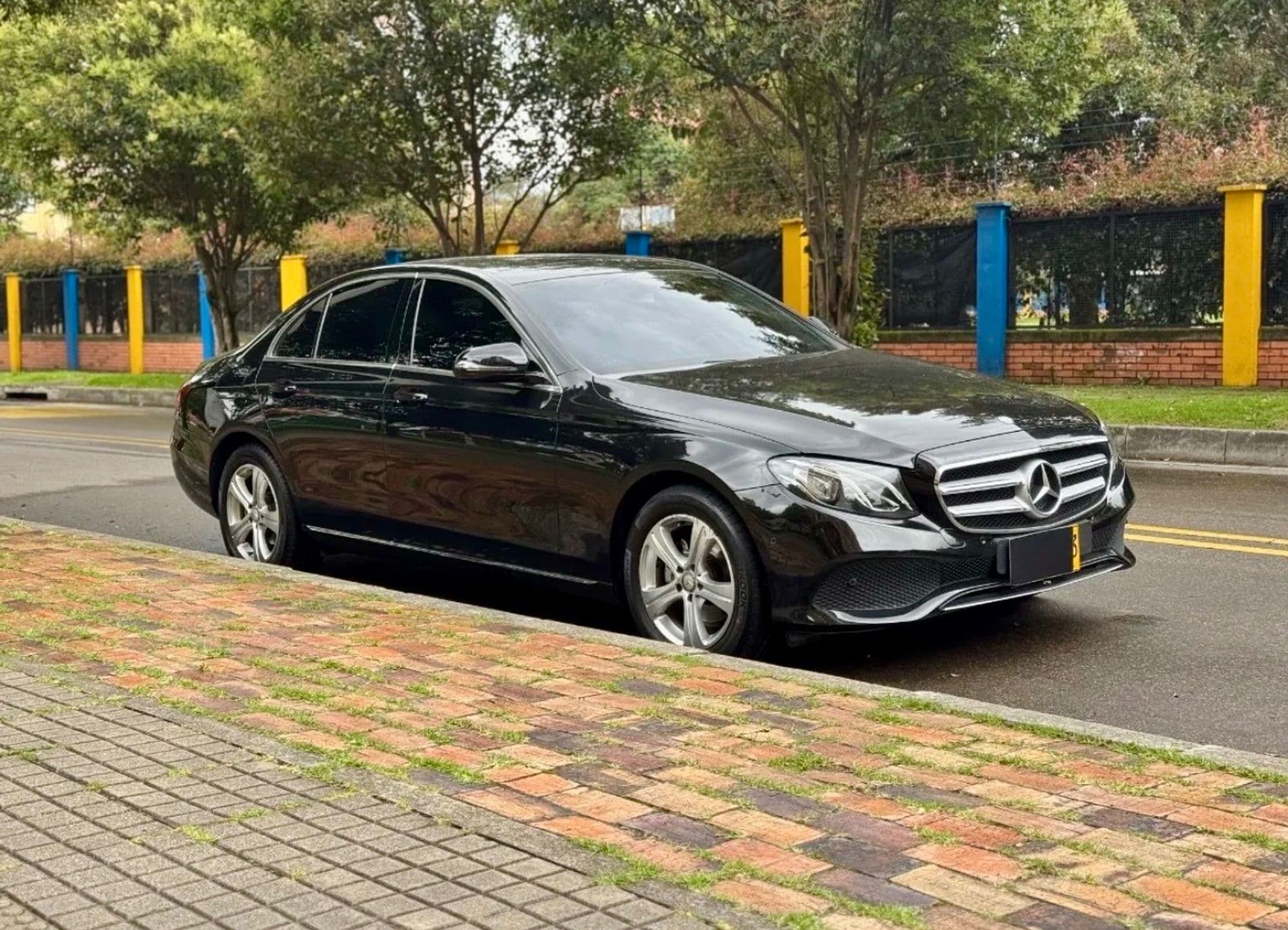 Mercedes-benz E200- modelo 2017 - 45.000 - imagen 1