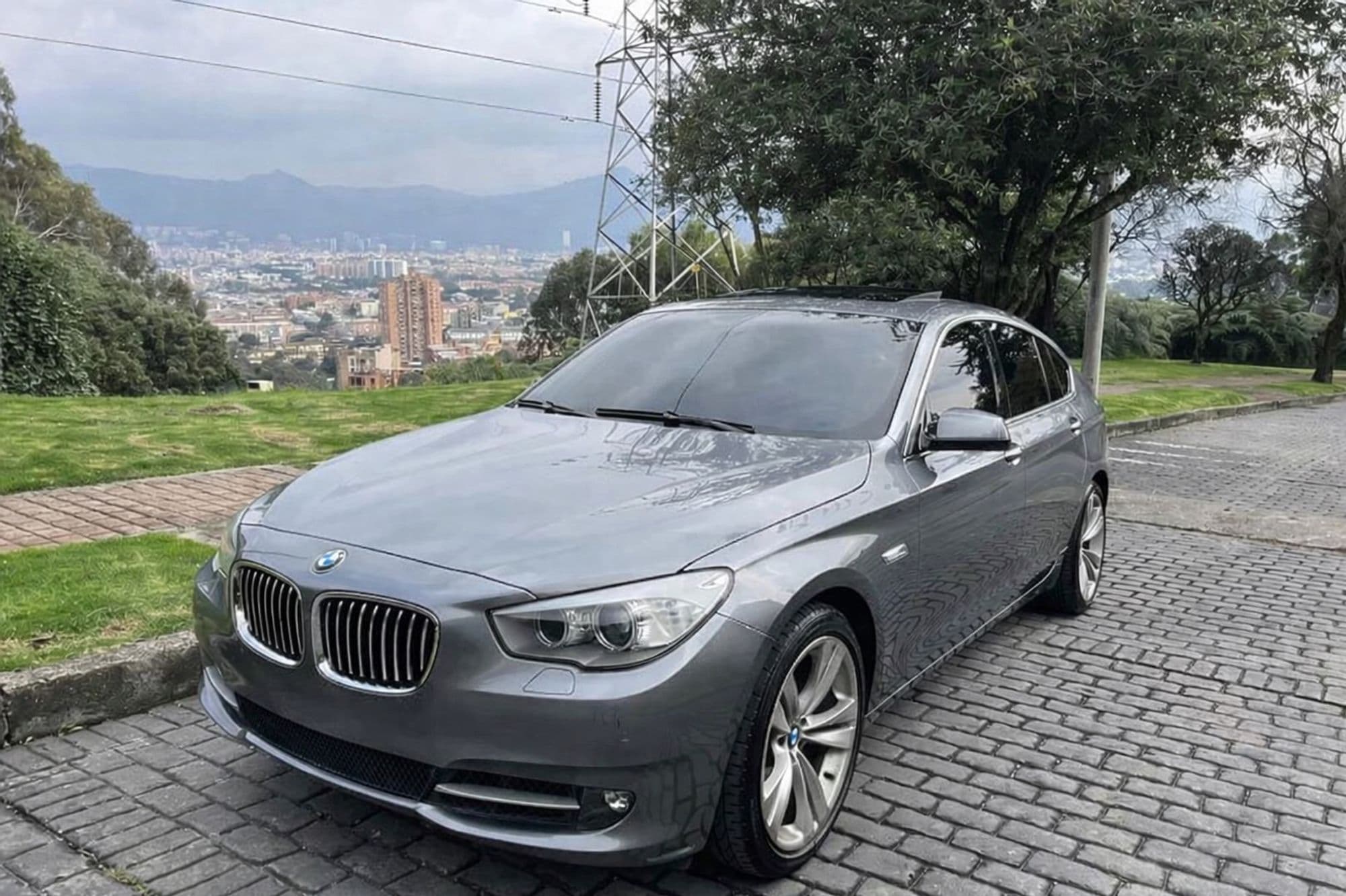 BMW 535i F07 Gran Turismo - imagen 1
