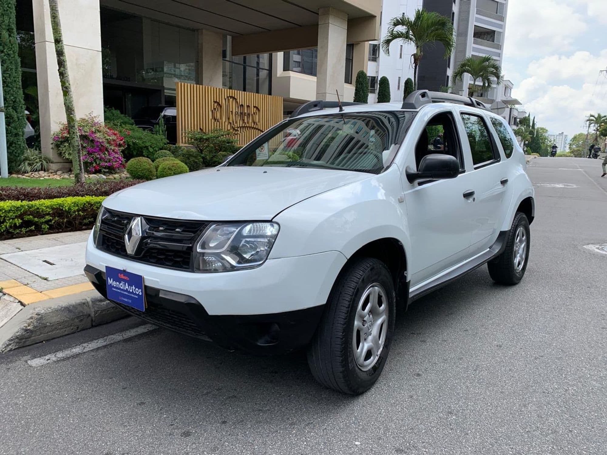 RENAULT DUSTER 2020 - imagen 1
