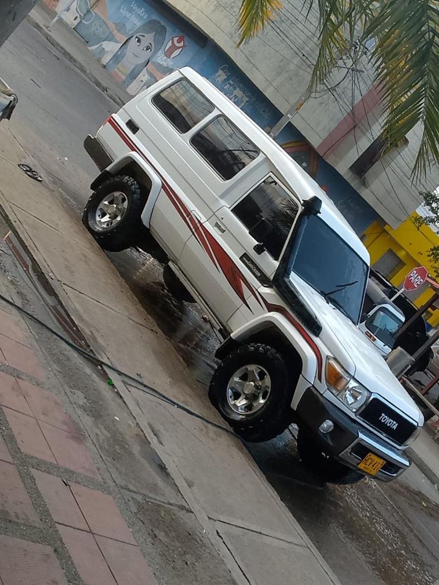 Toyota land cruiser lc 2013 - imagen 1