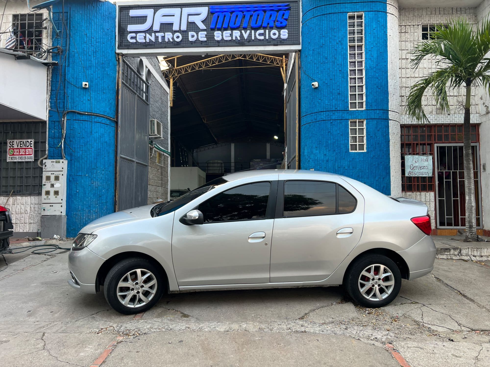 RENAULT LOGAN PRIVILEGE - imagen 1