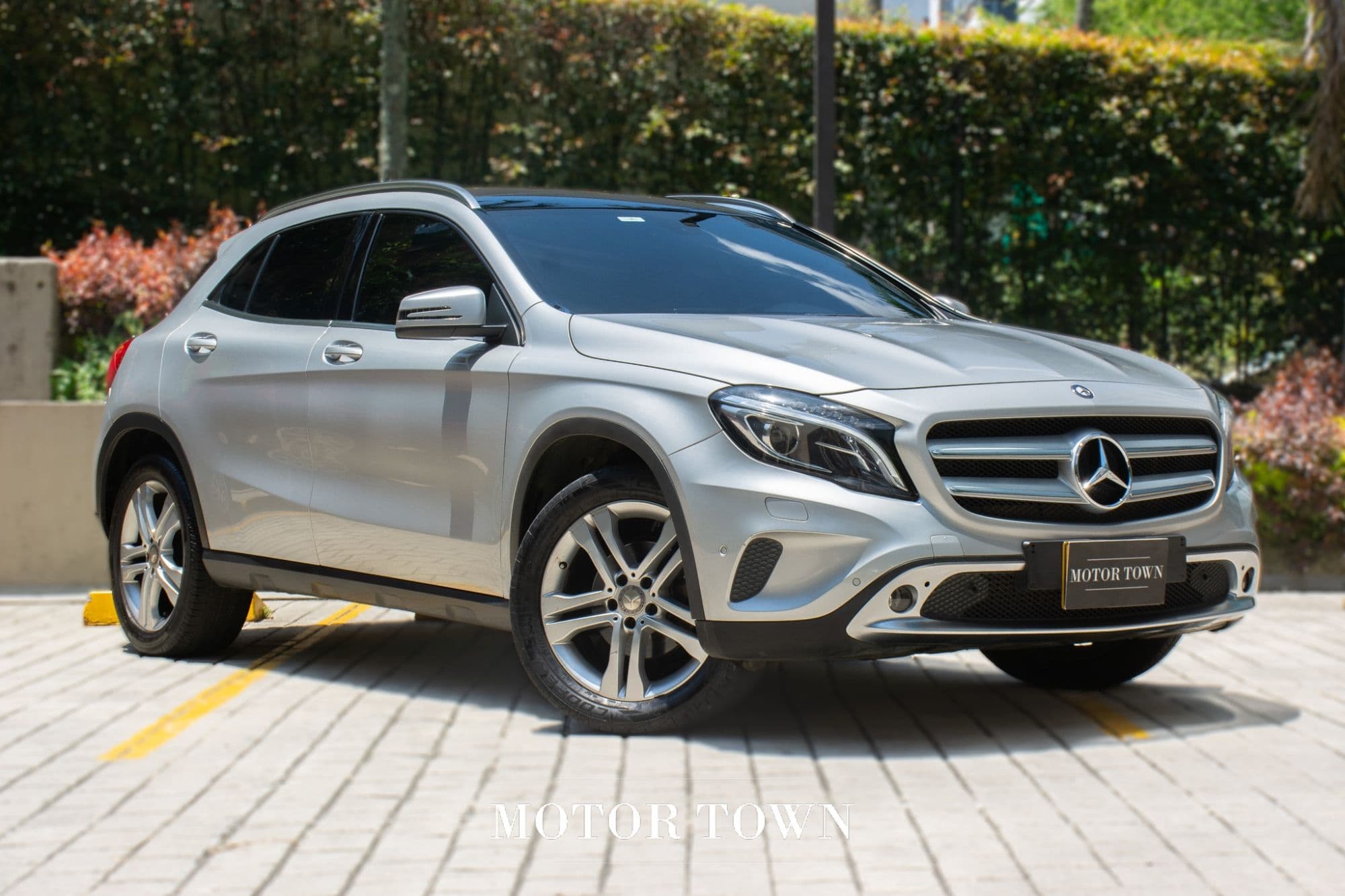 Mercedes-Benz Clase GLA 200 1.6 2016 - imagen 1
