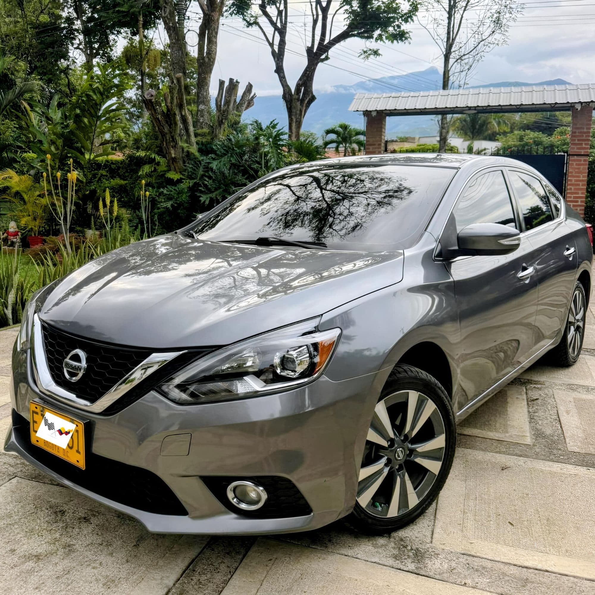 Nissan Sentra 2018 - imagen 1